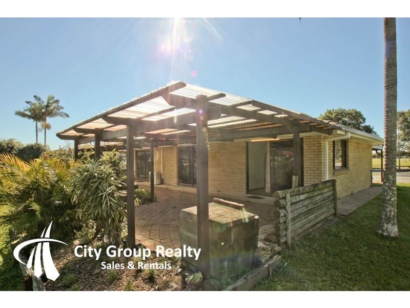 136 Melaleuca Dr, Palm Beach QLD 4221