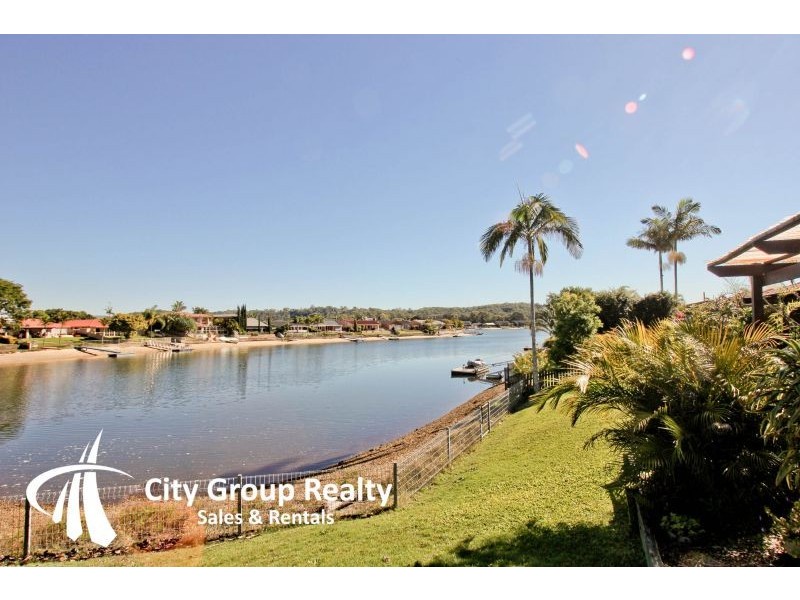 136 Melaleuca Dr, Palm Beach QLD 4221