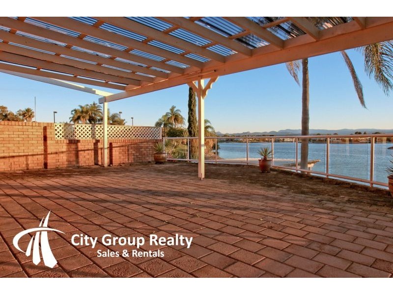 Mermaid Waters QLD 4218