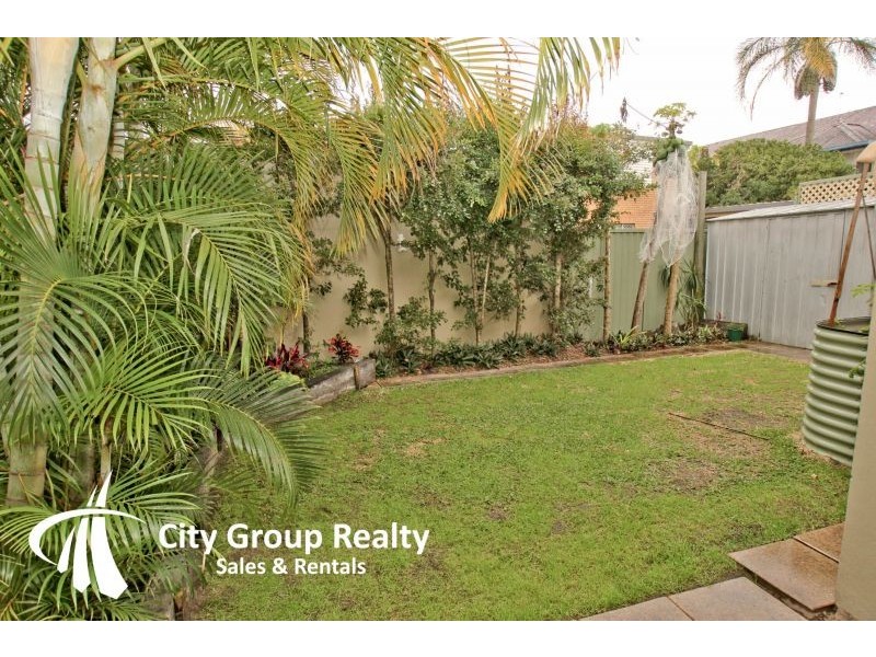 Palm Beach QLD 4221