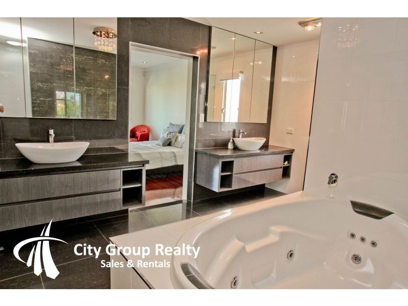 Sanctuary Cove QLD 4212