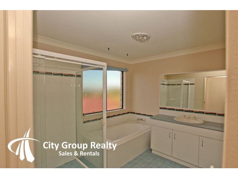 Highland Park QLD 4211