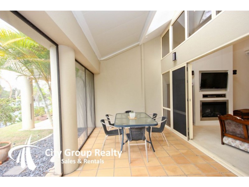 Broadbeach Waters QLD 4218