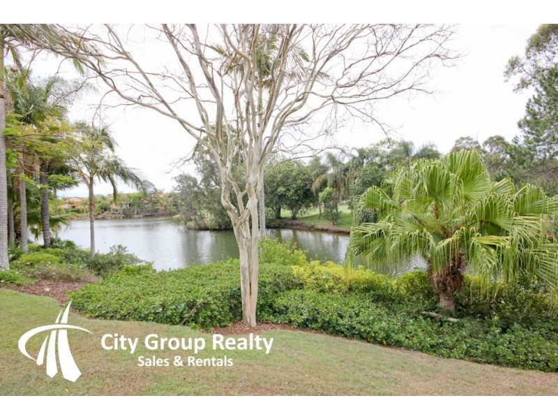 Broadbeach Waters QLD 4218