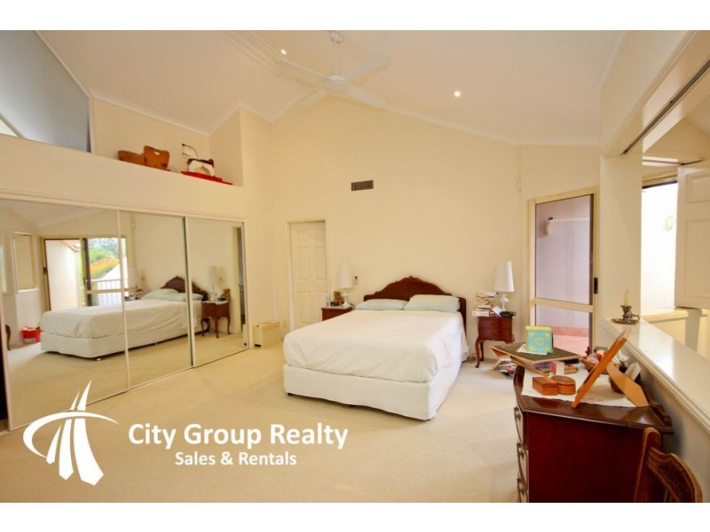 Broadbeach Waters QLD 4218