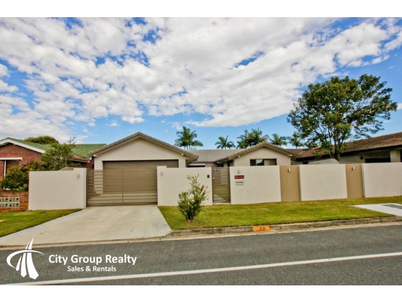 70 Mountain View Avenue, Burleigh Waters QLD 4220