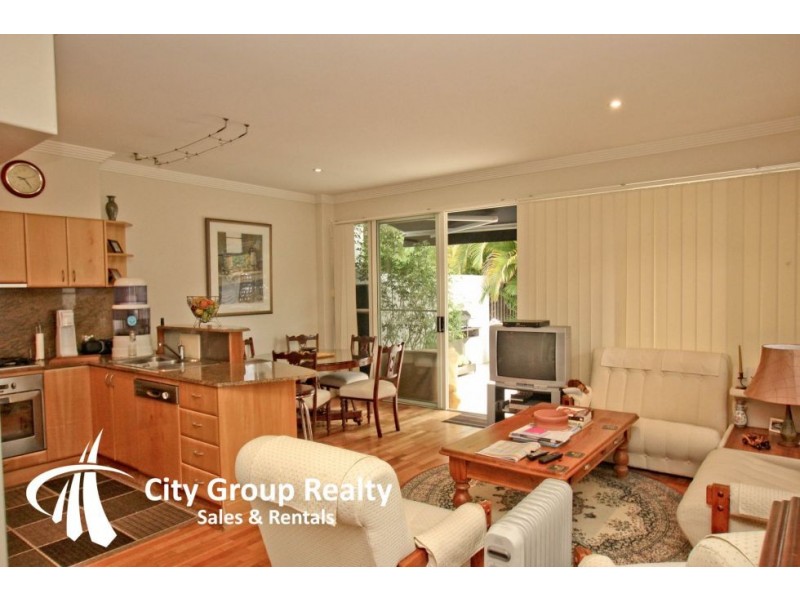 103 Salerno Street, Isle Of Capri QLD 4217