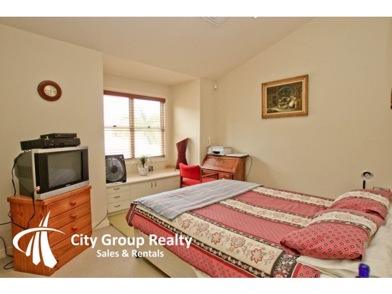 103 Salerno Street, Isle Of Capri QLD 4217