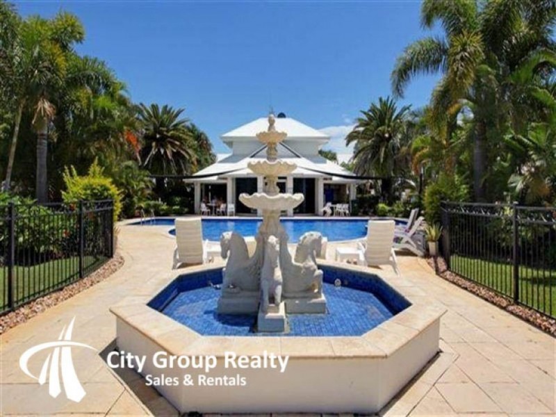 103 Salerno Street, Isle Of Capri QLD 4217