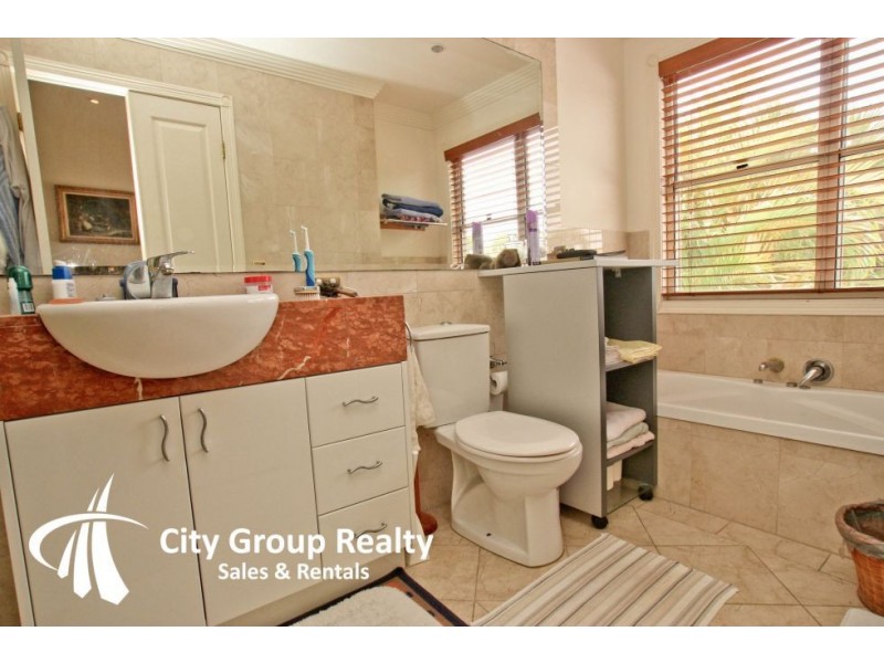 103 Salerno Street, Isle Of Capri QLD 4217