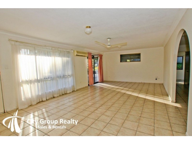 Highland Park QLD 4211