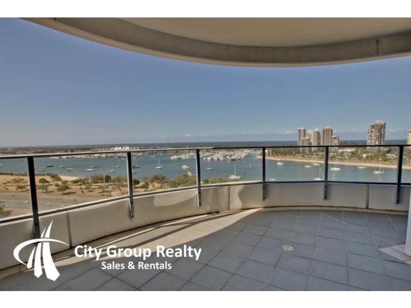 4 Como Cres, Southport QLD 4215