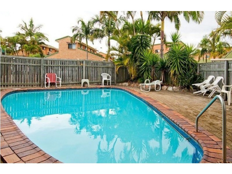 30 Sportsman Avenue, Mermaid Beach QLD 4218