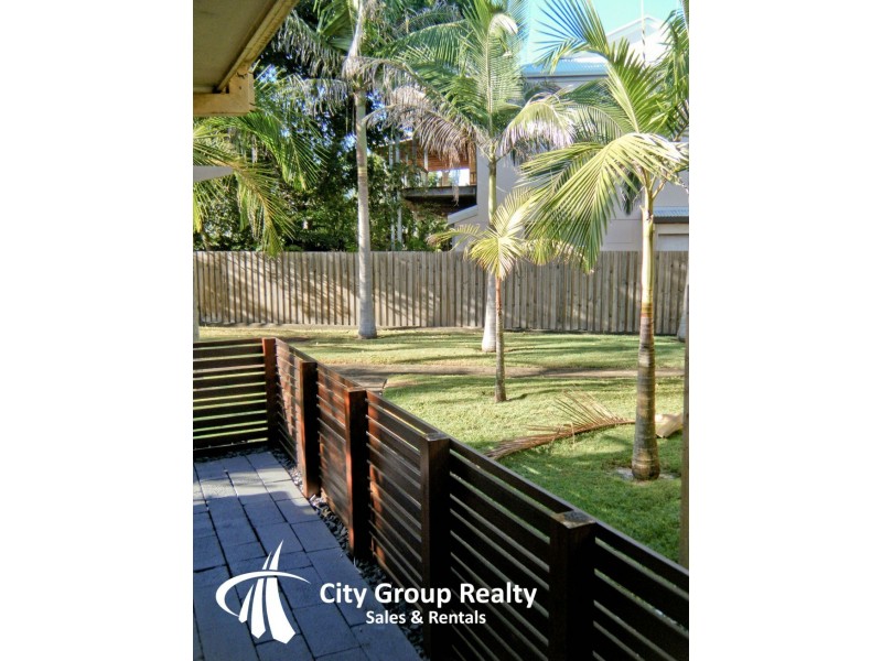 30 Sportsman Avenue, Mermaid Beach QLD 4218