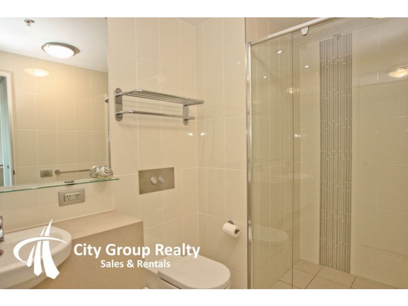 1 Wyndham Resort, Surfers Paradise QLD 4217