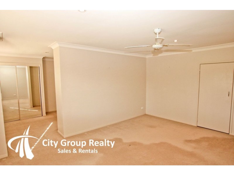 18 Wirildar Dr, Elanora QLD 4221