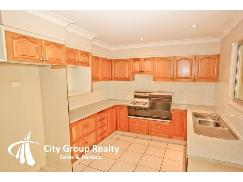18 Wirildar Dr, Elanora QLD 4221