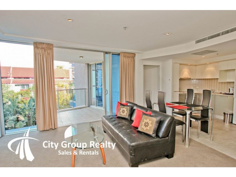 18 Enderley Avenue, Surfers Paradise QLD 4217