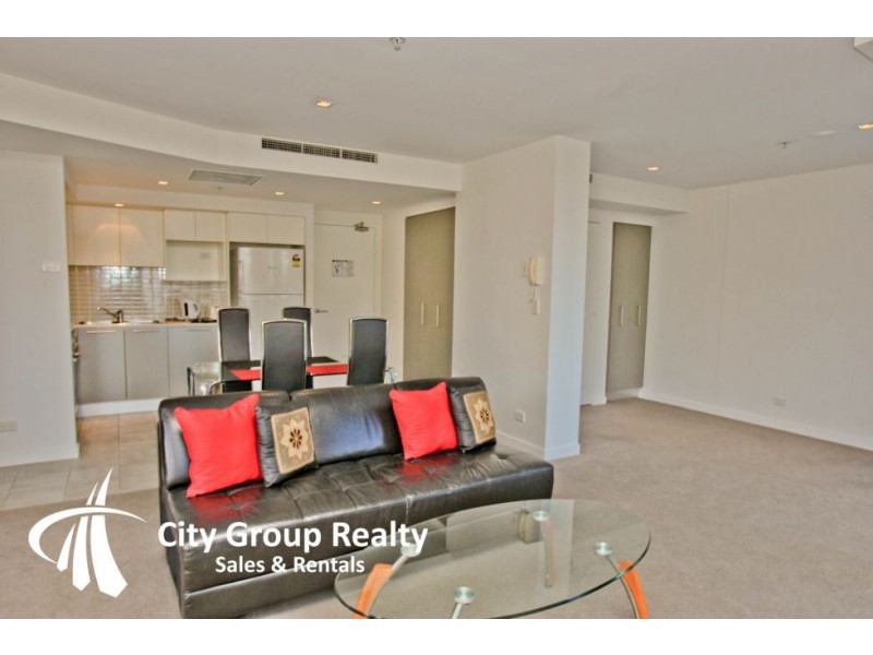 18 Enderley Avenue, Surfers Paradise QLD 4217