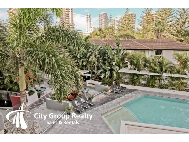 18 Enderley Avenue, Surfers Paradise QLD 4217