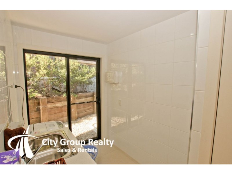 Carrara QLD 4211