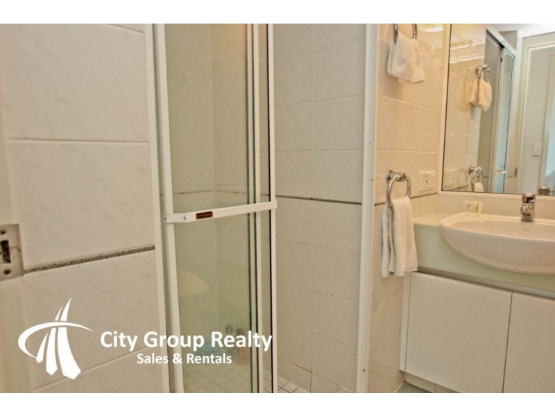 7 Mallana St, Surfers Paradise QLD 4217