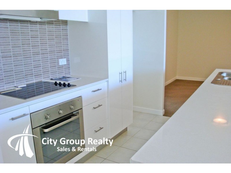 Broadbeach Waters QLD 4218