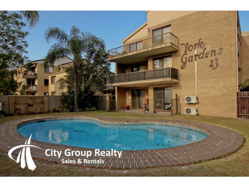 9 Bradford Street, Labrador QLD 4215