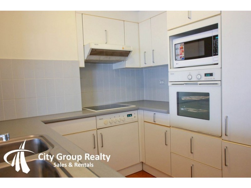 Broadbeach QLD 4218