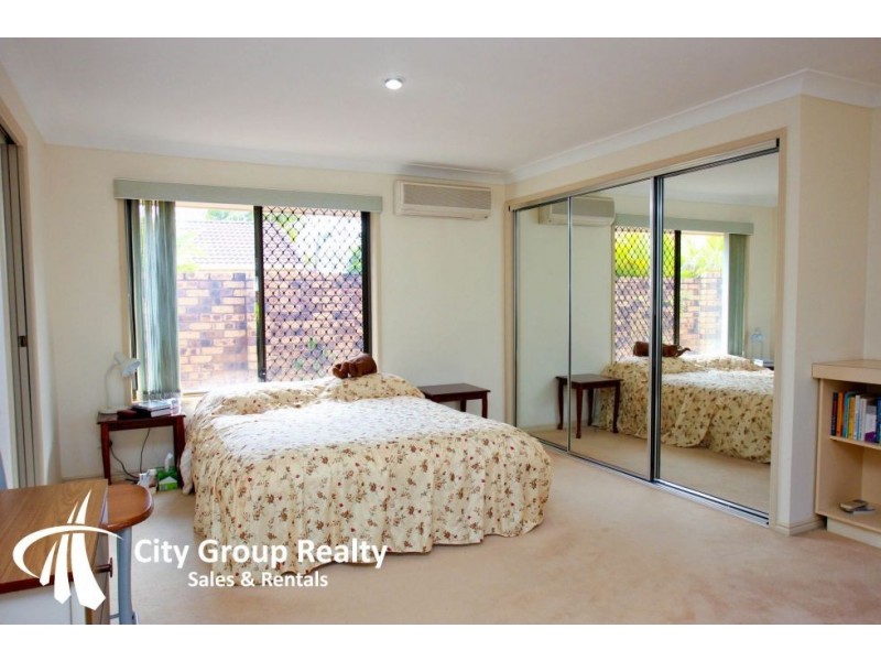 7 Kincardine Street, Benowa Waters QLD 4217