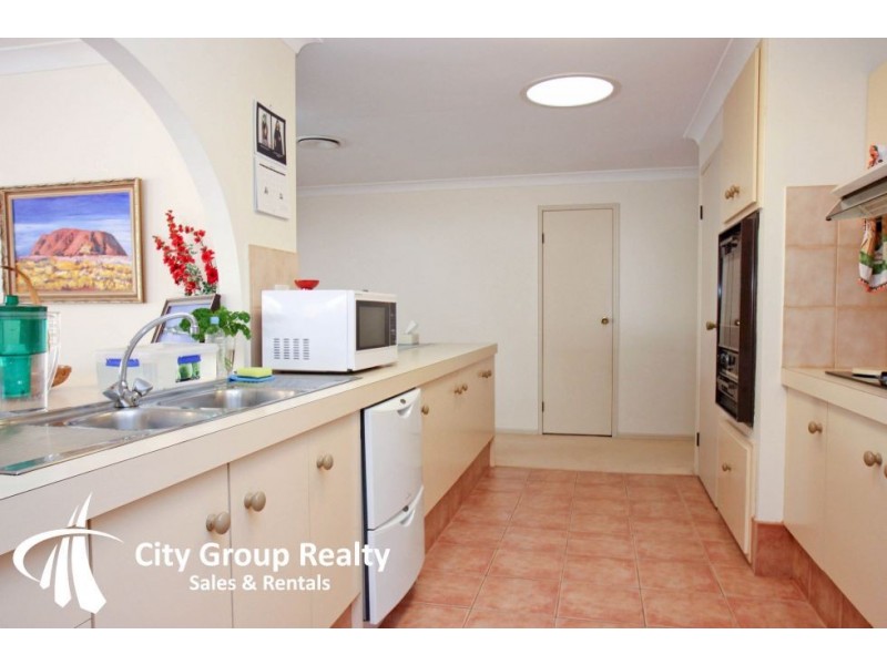 7 Kincardine Street, Benowa Waters QLD 4217