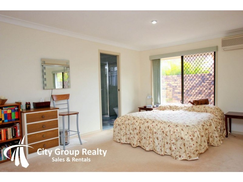 7 Kincardine Street, Benowa Waters QLD 4217