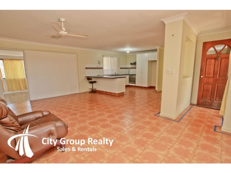 8 Augusta Court, Coombabah QLD 4216