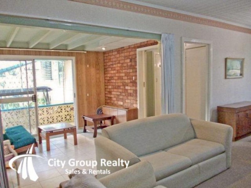 40 Tamborine St, Mermaid Beach QLD 4218