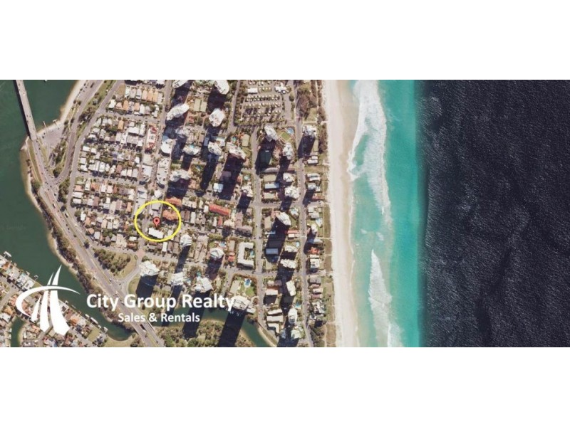 32 Cronin Avenue, Main Beach QLD 4217