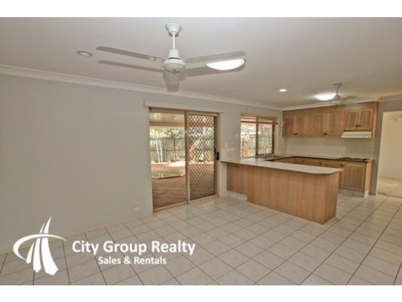 42 Greenwich Ct, Robina QLD 4226