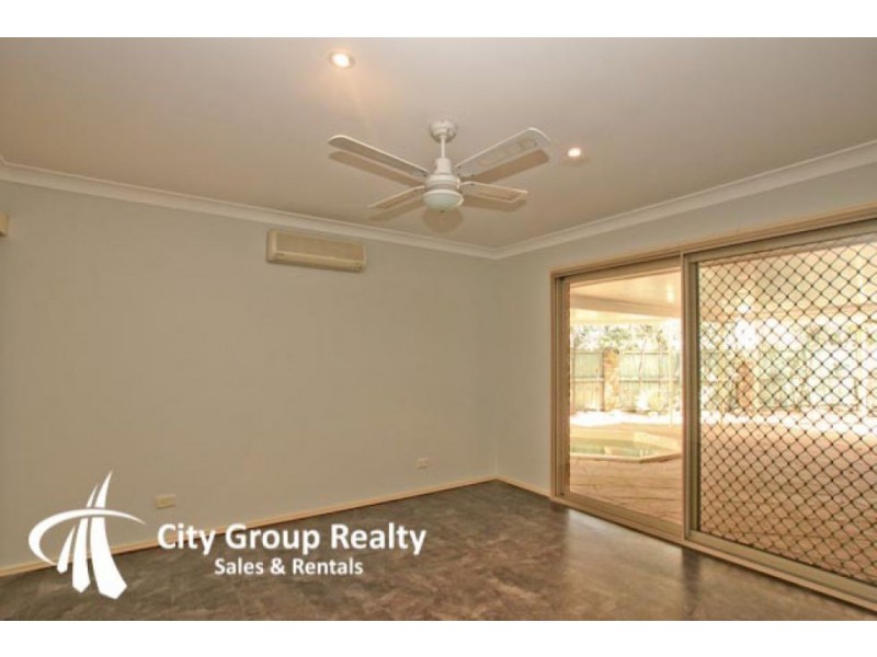 42 Greenwich Ct, Robina QLD 4226