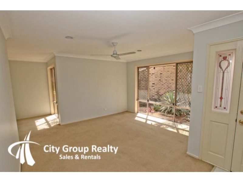 42 Greenwich Ct, Robina QLD 4226