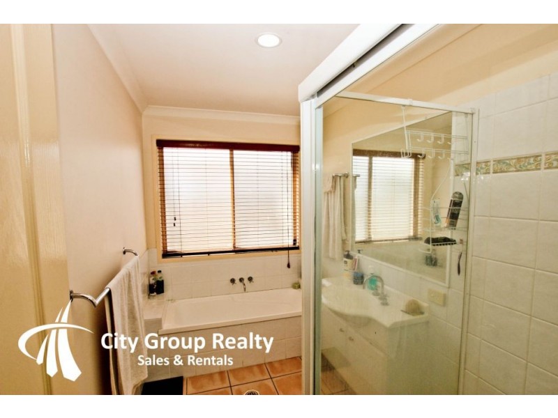 Burleigh Waters QLD 4220