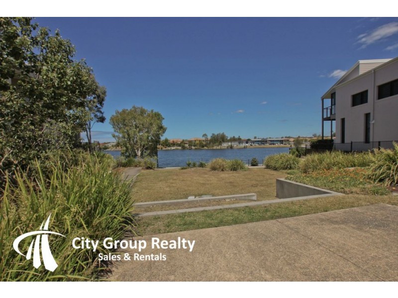Varsity Lakes QLD 4227