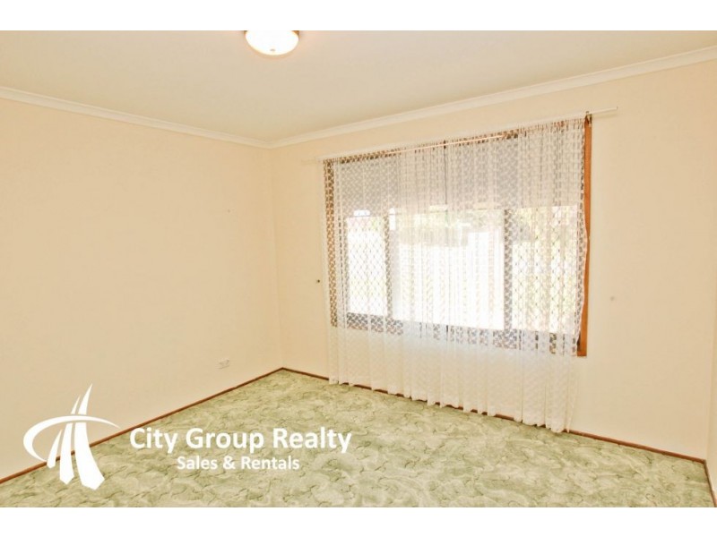 136 Melaleuca Dr, Palm Beach QLD 4221