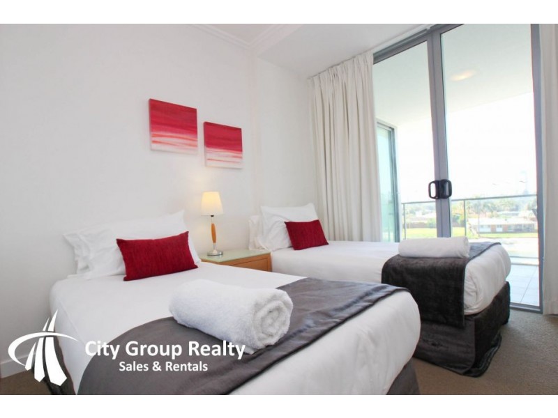 Broadbeach Waters QLD 4218