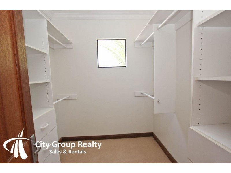 3 Brakes Cres, Miami QLD 4220