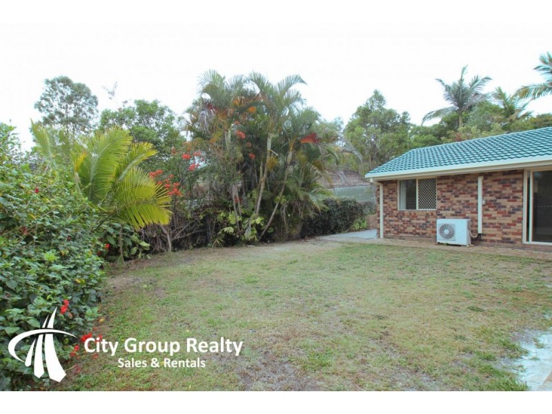 11 Paddington Drive, Carrara QLD 4211