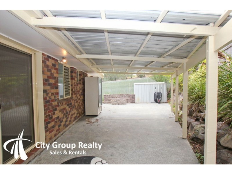 11 Paddington Drive, Carrara QLD 4211