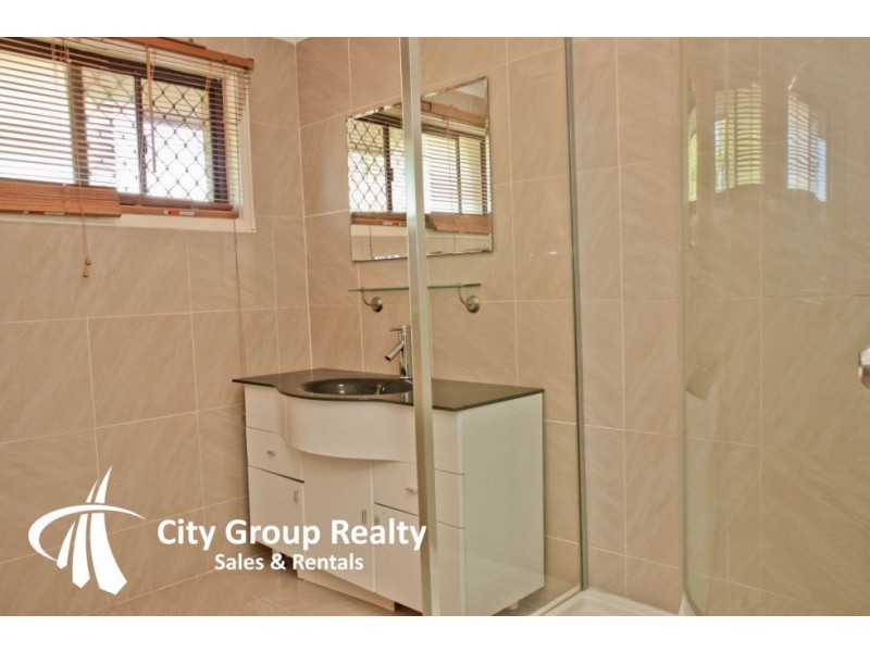 Benowa QLD 4217
