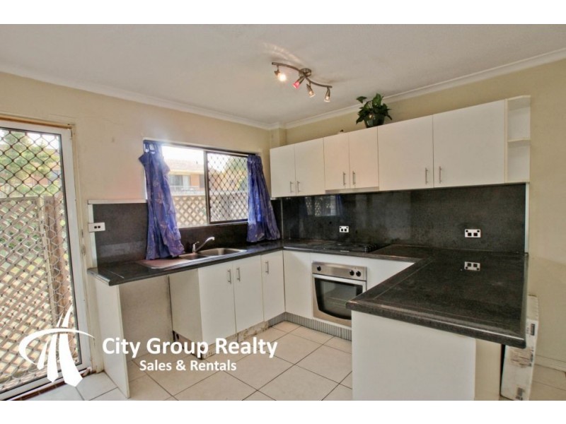 3/20 Peter Parade, Mermaid Waters QLD 4218