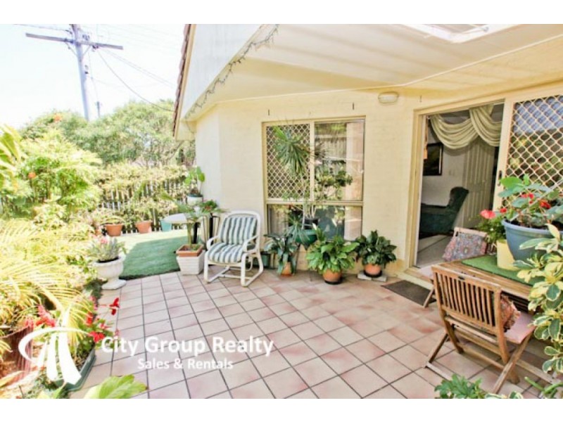 1/15 Cypress Tce, Palm Beach QLD 4221