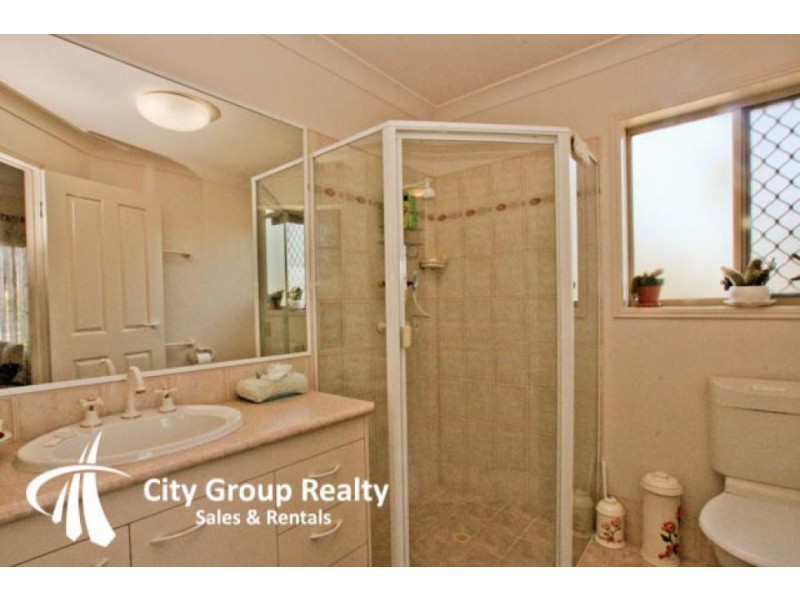 1/15 Cypress Tce, Palm Beach QLD 4221