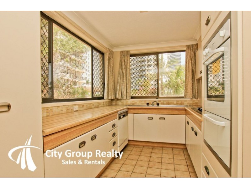 Broadbeach QLD 4218